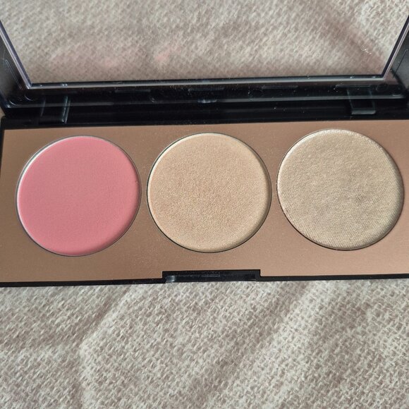 Sephora bundle - face palette, eyeshadows, lip - Picture 2 of 7